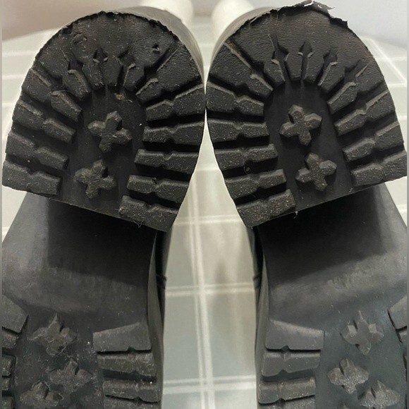 Silent Black Pull On Ankle Boot Shoes Wednesday Platform Sole Round Toe Size 9 - Picture 4 of 12